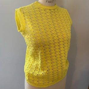 Vintage yellow top